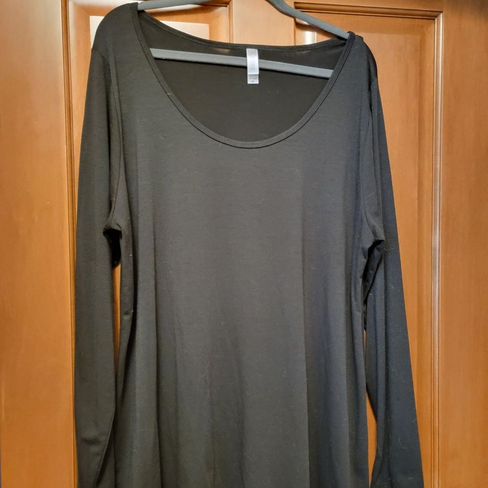 LuLaRoe Lynnae Long sleeve tee 3XL